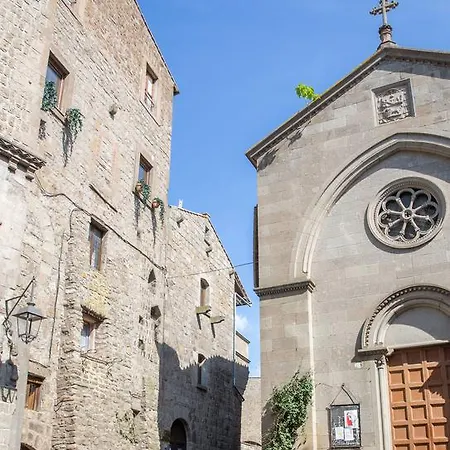 Antica Dimora San Pellegrino Apartment Viterbo Exterior photo